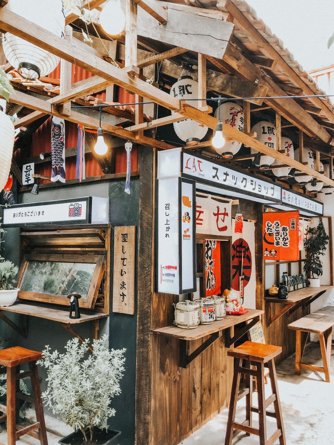  Lạc - một quán cafe phong cách Nhật Bản
