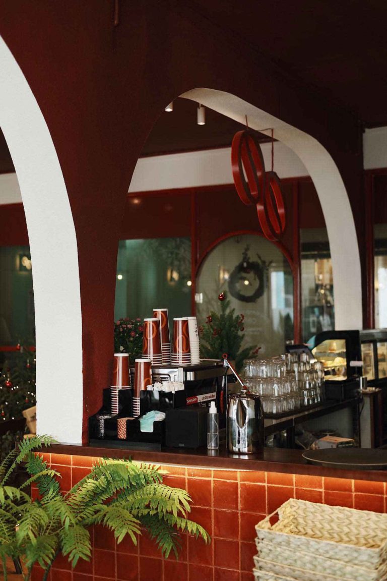 Cà Rề Cafe - Một thoáng nhẹ nhàng, chậm rãi giữa Sài Gòn tấp nập - 1 ...