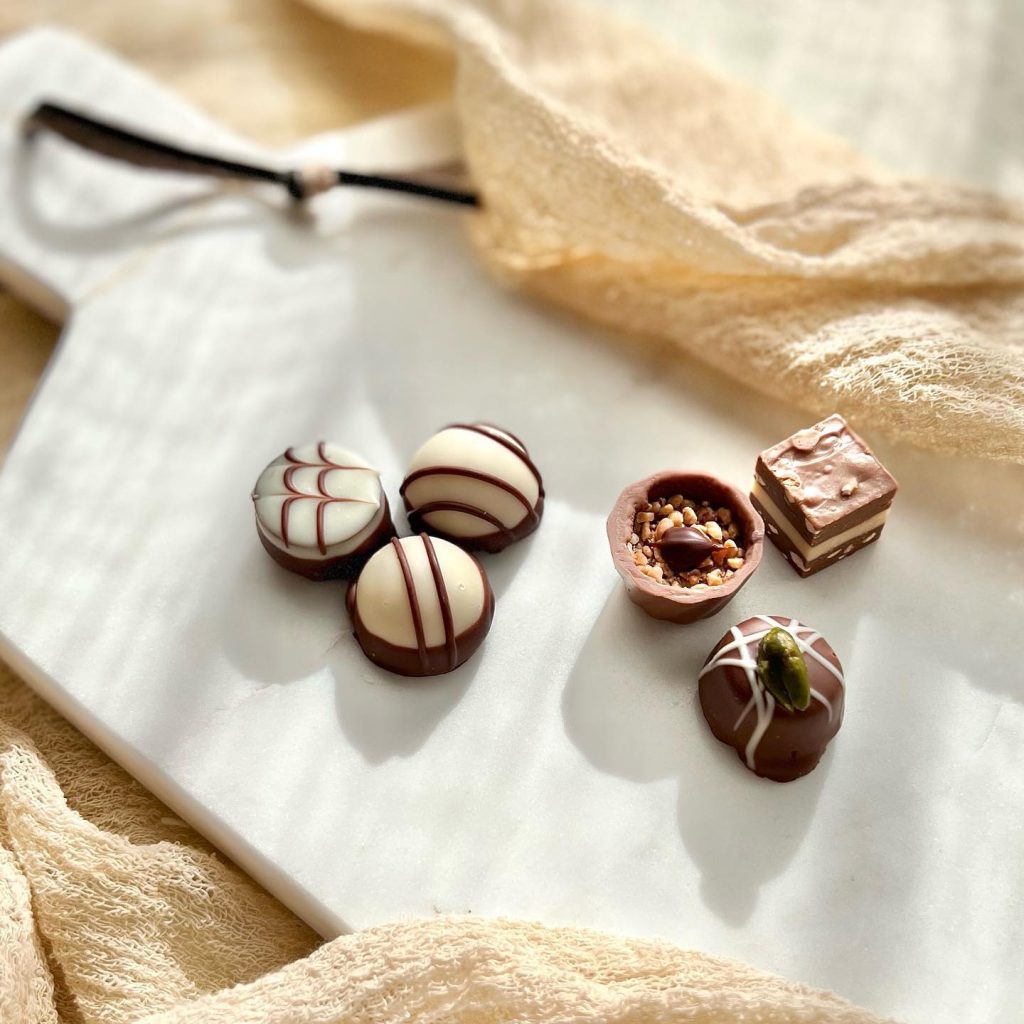 6 cách làm socola Valentine handmade đơn giản thu lãi khủng