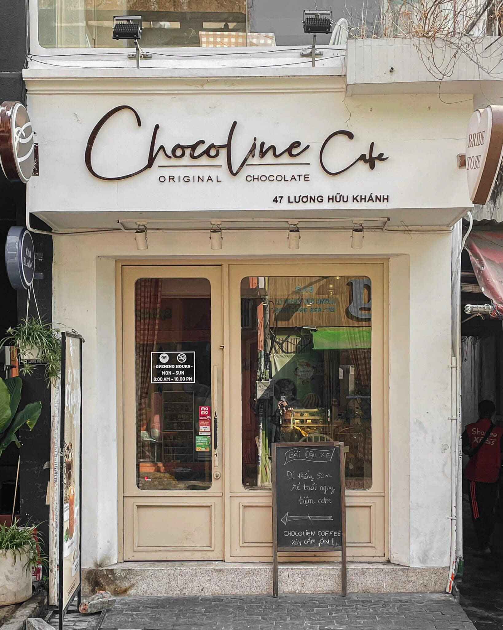 Chocoline Cafe & Chocolate
