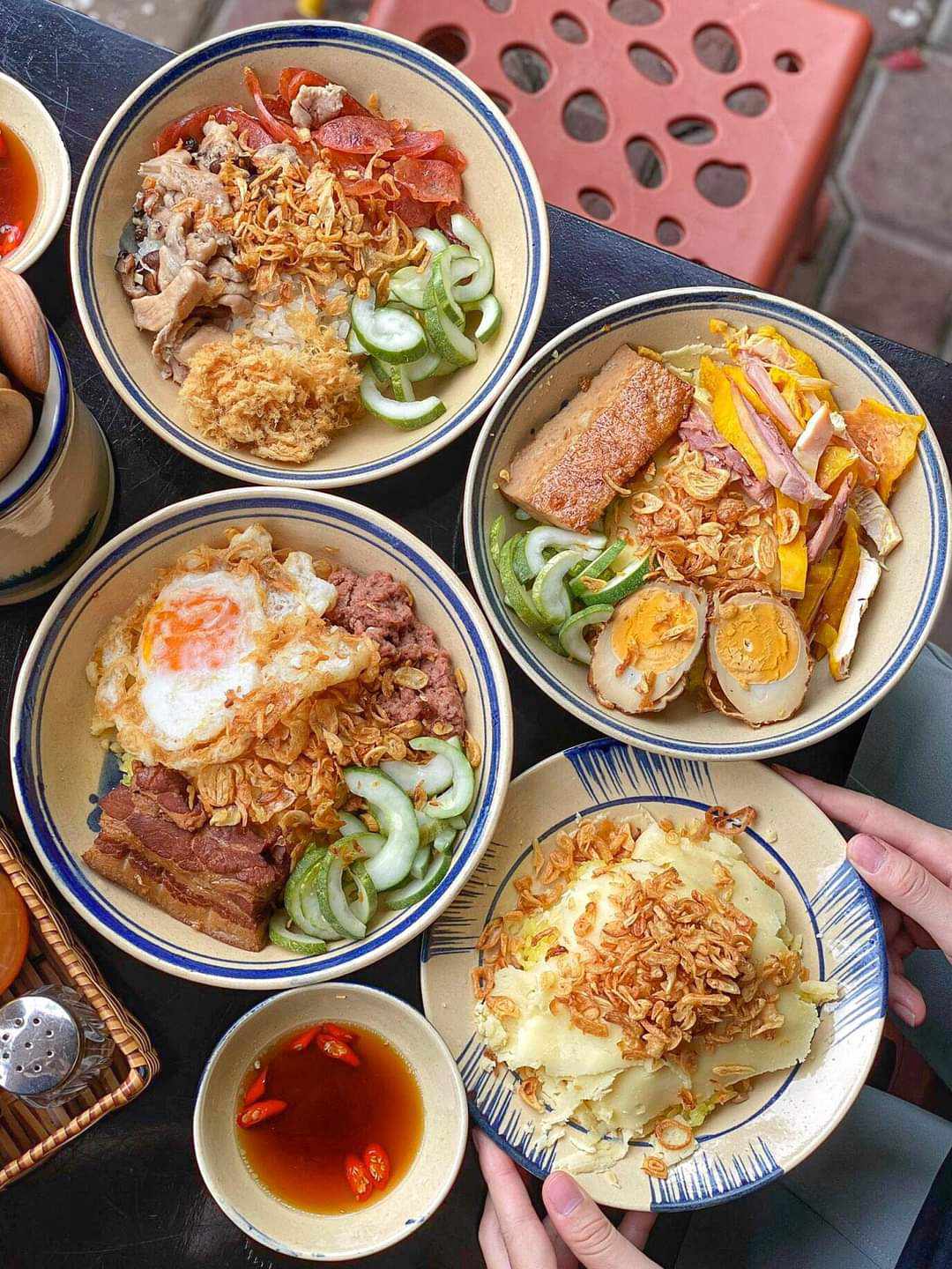 Xôi Xéo Bà 3 Béo - Hàng Xôi Bắc Chuẩn Vị Giữa Lòng Sài Gòn - 1 phút Sài Gòn