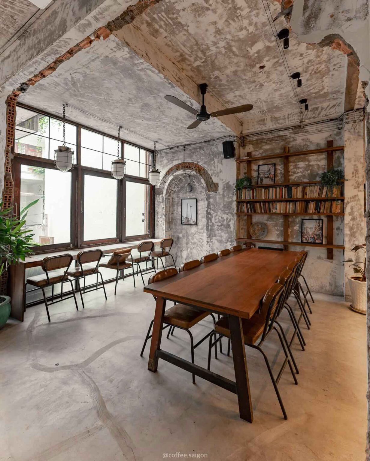 Cà zone - Một tiệm cafe mới khu đường D Bình Thạnh - 1 phút Sài Gòn