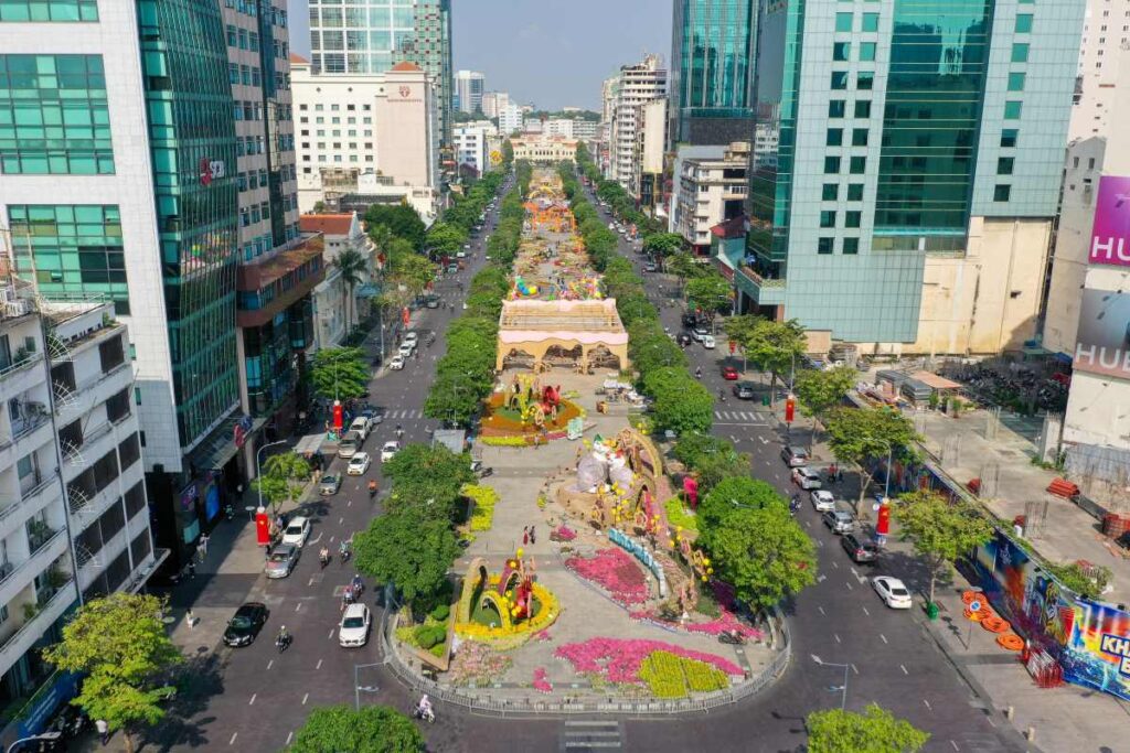 Cung Đường Hoa Tết 

