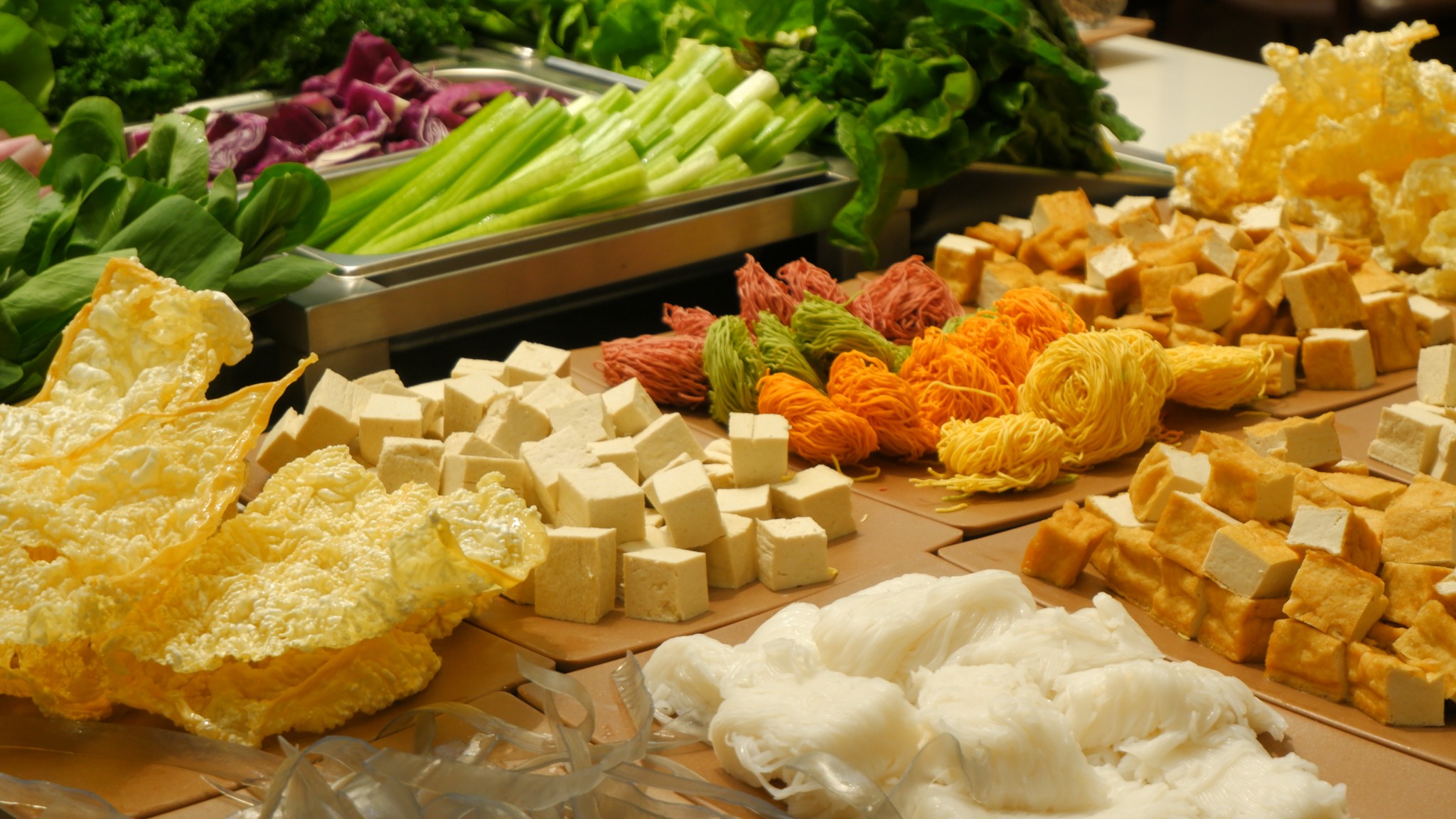 Bản Rau: Buffet lẩu rau nấm mới mở cực hấp dẫn ở Gò Vấp